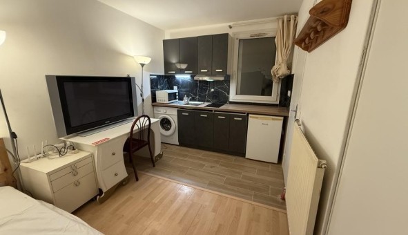 Logement tudiant Studio à Nanterre (92000)