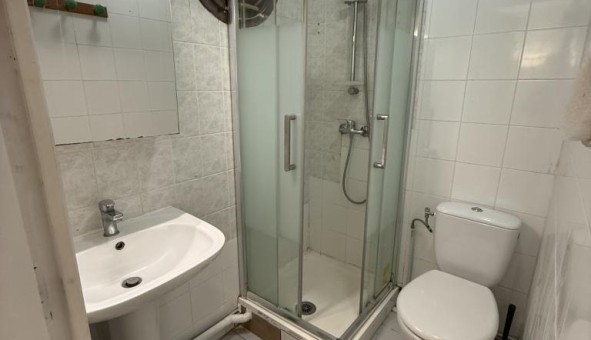 Logement tudiant Studio à Nanterre (92000)