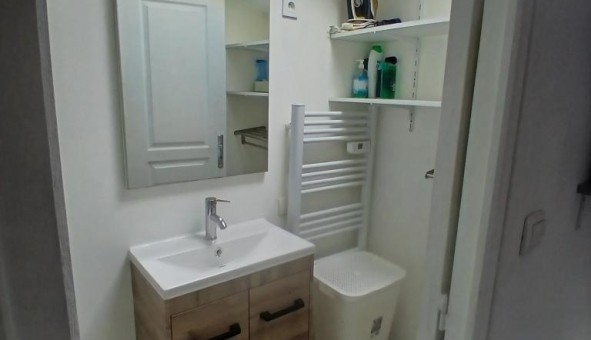 Logement tudiant Studio à Nanterre (92000)