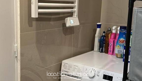 Logement étudiant Studio &agrave; Nanterre (92000)