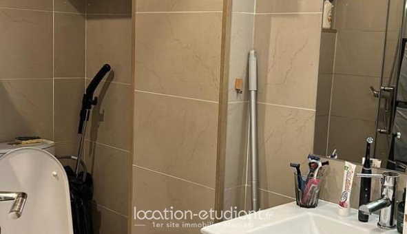 Logement étudiant Studio &agrave; Nanterre (92000)