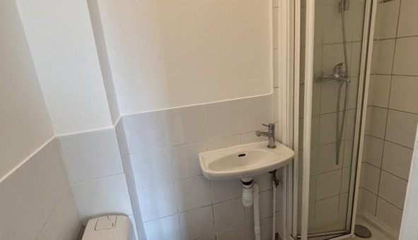 Logement �tudiant Studio &agrave; Nanterre (92000)