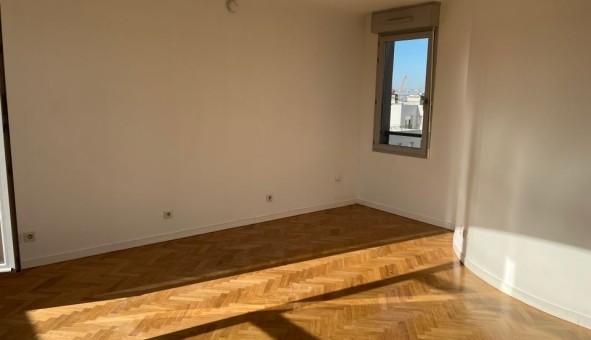 Logement �tudiant Studio &agrave; Nanterre (92000)