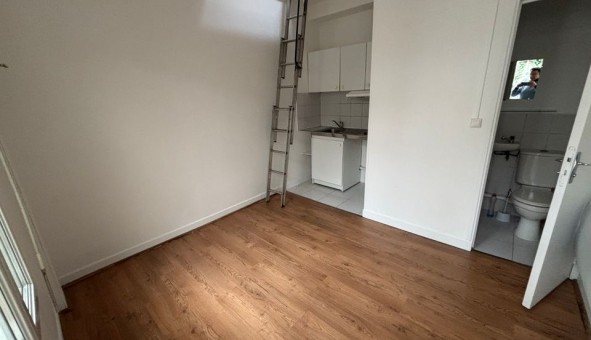 Logement �tudiant Studio &agrave; Nanterre (92000)