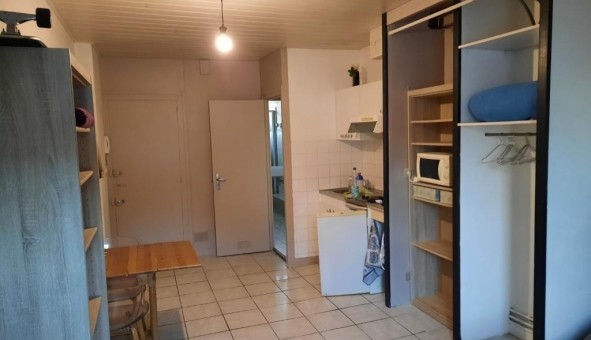 Logement tudiant Studio à Nantes (44200)