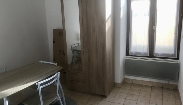 Logement étudiant Studio à Nantes (44200)