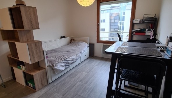 Logement tudiant Location Studio Vide Nantes (44200)