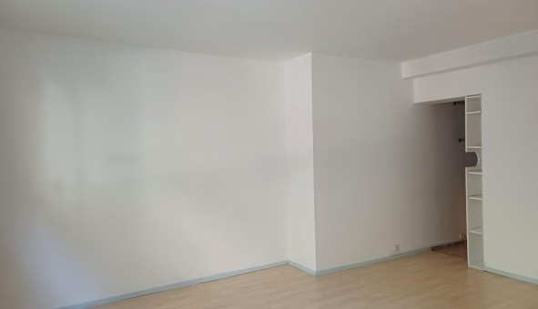 Logement tudiant Studio à Nantes (44200)