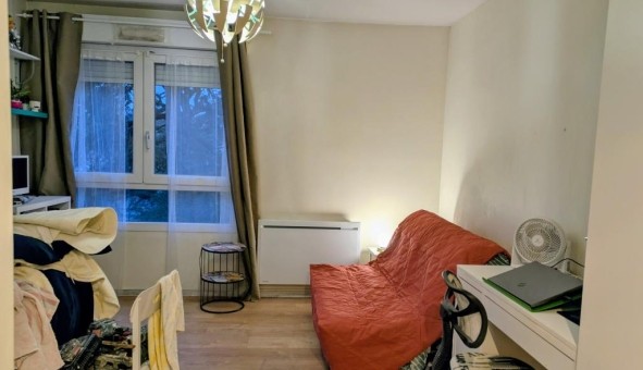 Logement tudiant Location Studio Vide Nantes (44200)