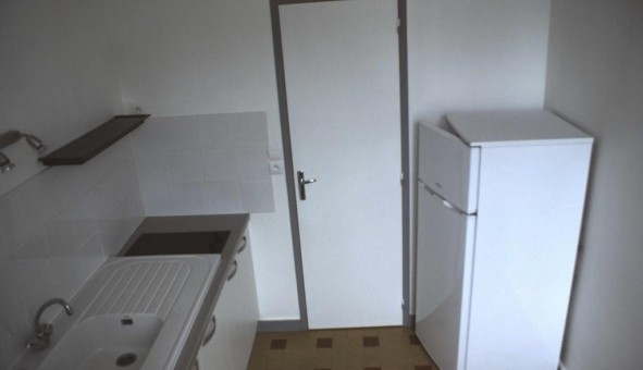 Logement �tudiant Location Studio Vide Nantes (44200)