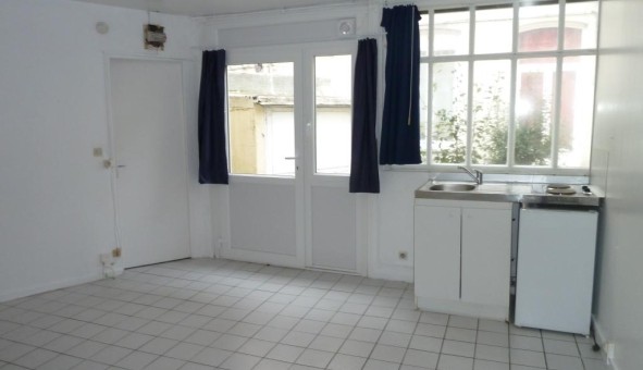 Logement �tudiant Location Studio Vide Nantes (44200)