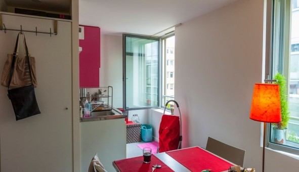 Logement �tudiant Studio &agrave; Nantes (44200)