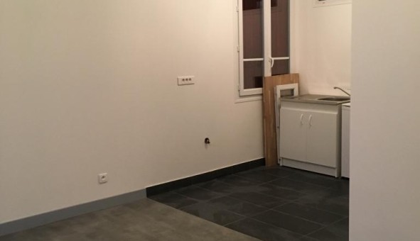 Logement tudiant Studio à Neuilly Plaisance (93360)