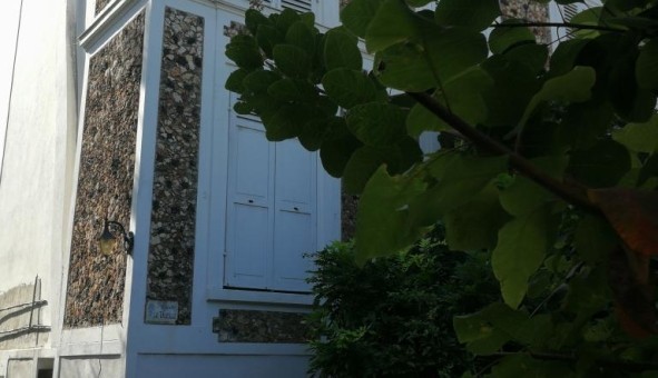 Logement tudiant Studio à Neuilly Plaisance (93360)