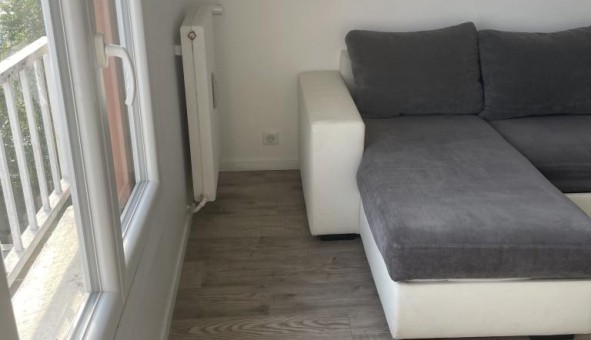 Logement tudiant Studio à Neuilly Plaisance (93360)