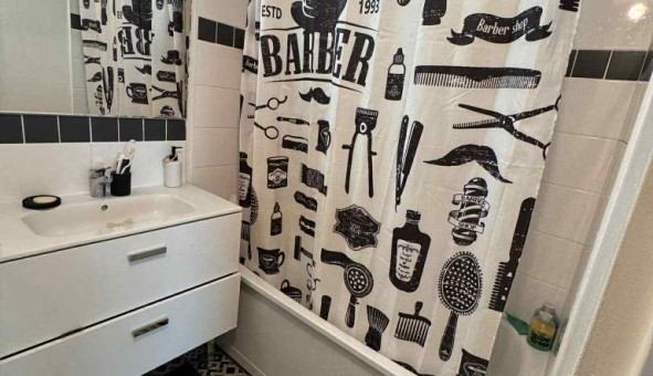 Logement tudiant Studio à Neuilly sur Seine (92200)