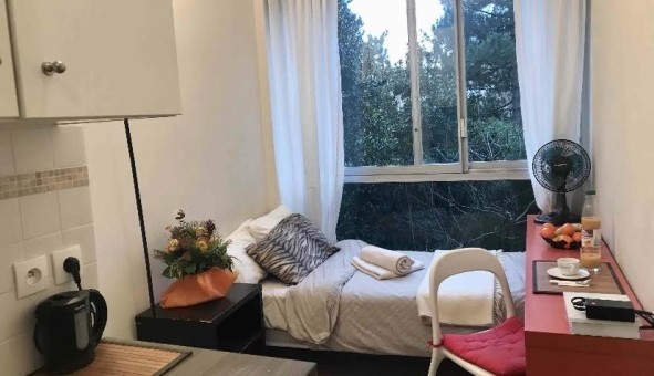 Logement tudiant Studio à Neuilly sur Seine (92200)