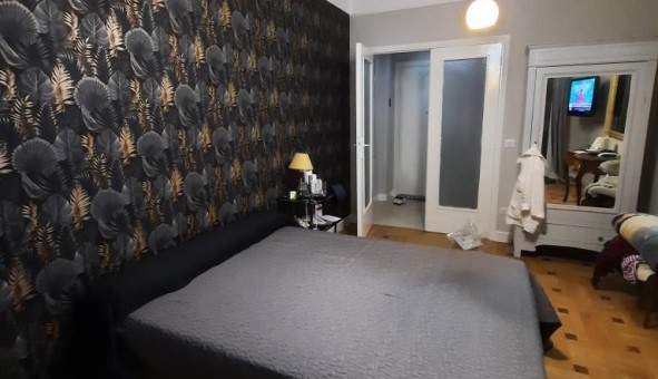 Logement étudiant Location Studio Vide Nice (06100)