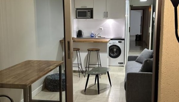 Logement tudiant Location Studio Vide Nice (06100)