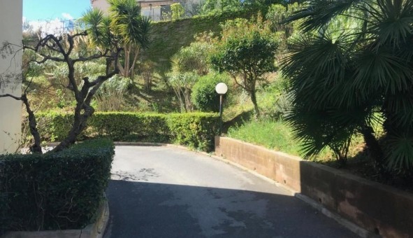 Logement tudiant Studio à Nice (06100)