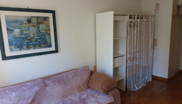 Logement tudiant Location Studio Vide Nice (06100)