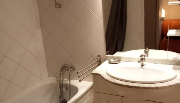 Logement tudiant Studio à Nice (06100)