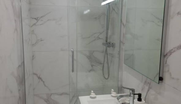 Logement tudiant Studio à Nice (06100)