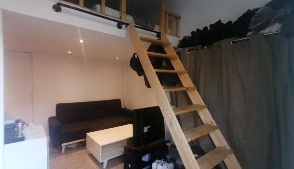 Logement tudiant Location Studio Vide Nice (06100)