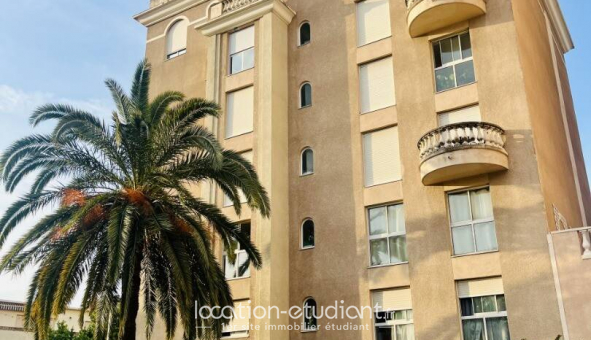 Logement étudiant Location Studio Meublé Nice (06100)