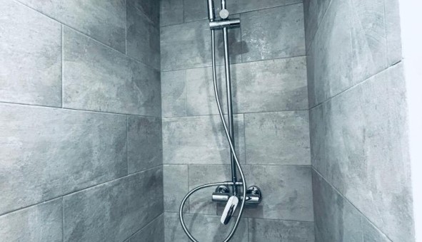 Logement tudiant Studio à Nice (06100)