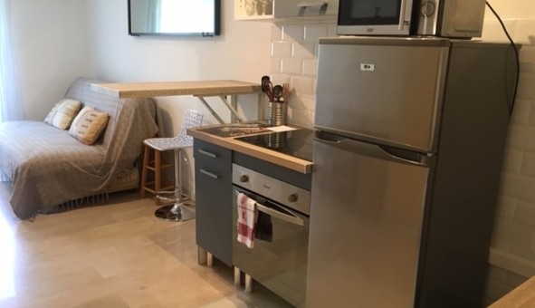 Logement tudiant Location Studio Vide Nice (06100)