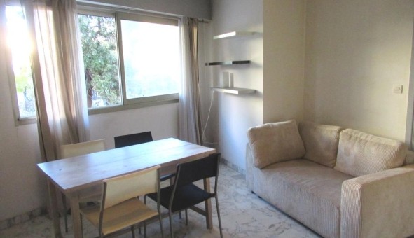 Logement �tudiant Location Studio Vide Nice (06100)
