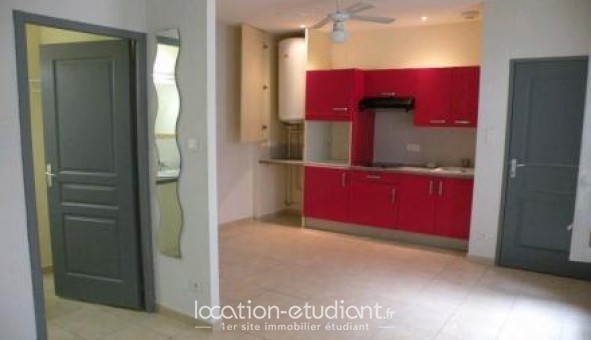 Logement tudiant Studio à Nmes (30000)
