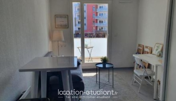 Logement tudiant Studio à Nmes (30000)