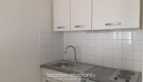 Logement tudiant Studio à Nmes (30000)