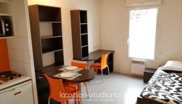 Logement tudiant Studio à Nmes (30000)