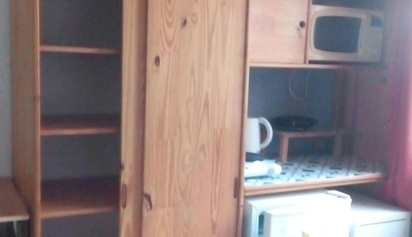 Logement tudiant Studio à Nmes (30000)