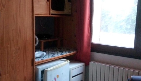 Logement tudiant Studio à Nmes (30000)