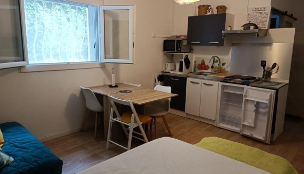 Logement tudiant Studio à Nmes (30000)
