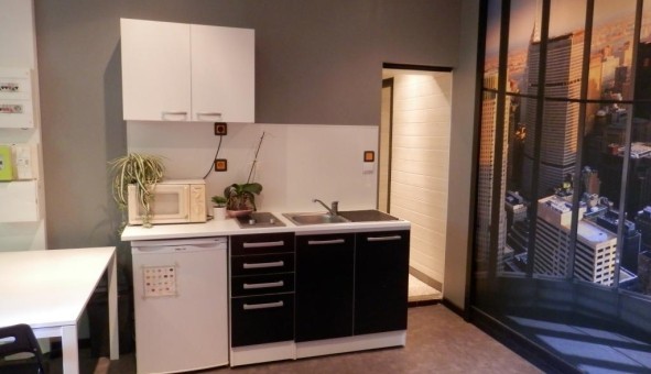Logement tudiant Studio à Nmes (30000)