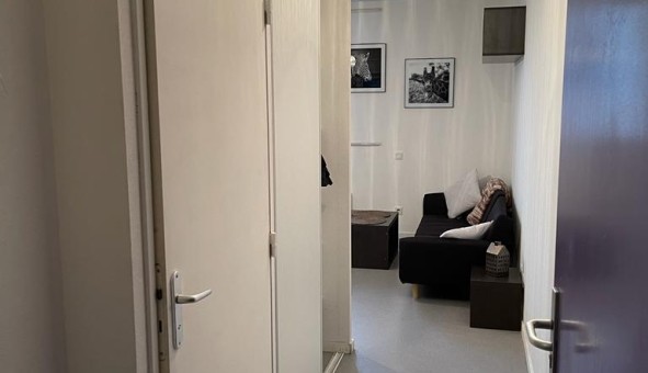 Logement tudiant Studio à Nmes (30000)
