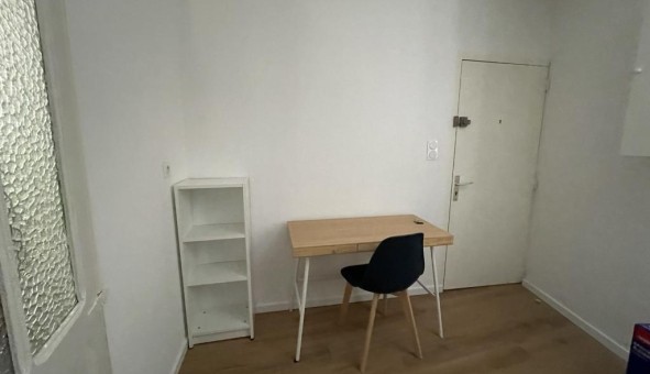 Logement tudiant Studio à Nmes (30000)