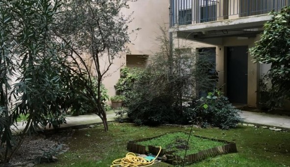 Logement tudiant Studio à Nmes (30000)