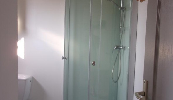 Logement tudiant Studio à Nmes (30000)