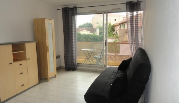 Logement tudiant Studio à Nmes (30000)
