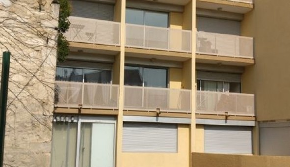 Logement tudiant Studio à Nmes (30000)