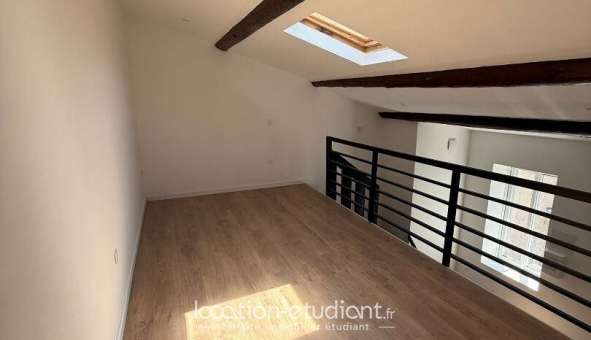 Logement tudiant Studio à Nmes (30000)