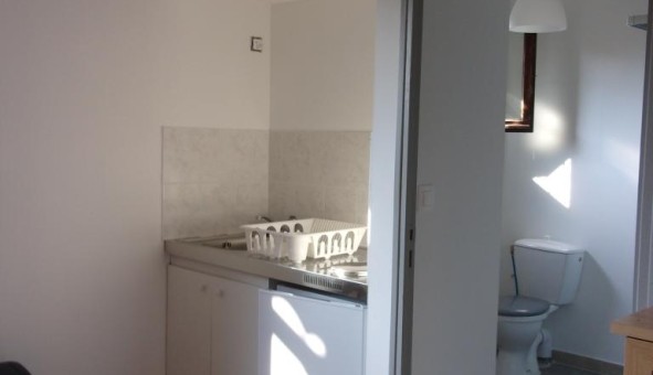 Logement tudiant Studio à Nmes (30000)