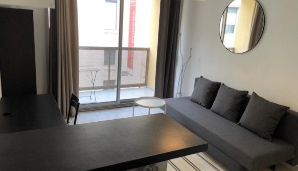 Logement tudiant Studio à Nmes (30000)