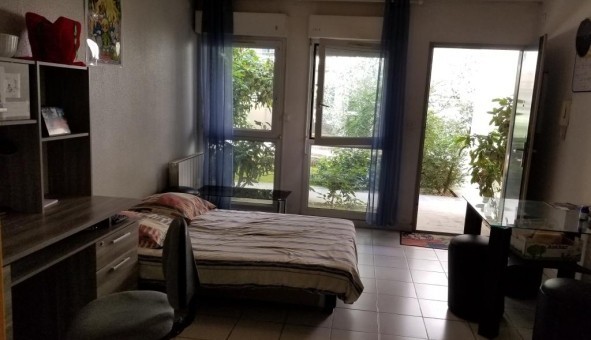 Logement tudiant Studio à Nmes (30000)